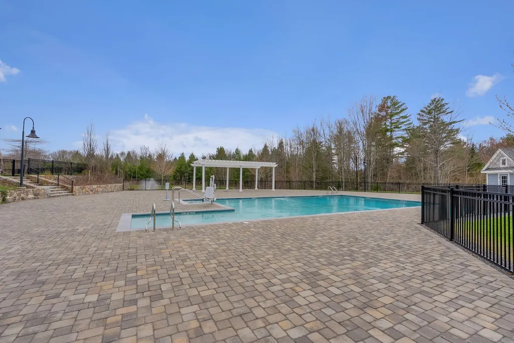 156 Patriot Way Arundel ME 04046