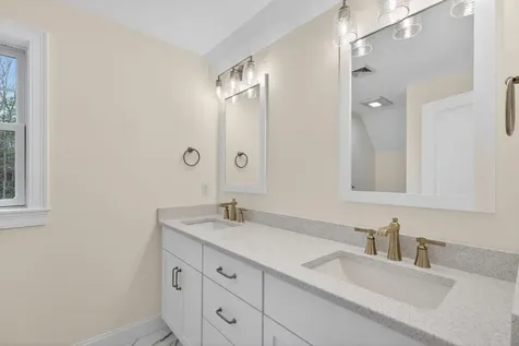 156 Patriot Way Arundel ME 04046
