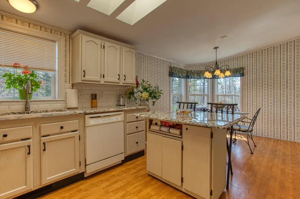 75 Reed Road Boothbay Harbor ME 04538