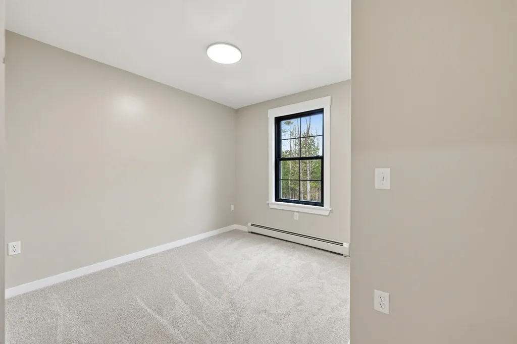 72 Sawin Hill Road Waterford ME 04088