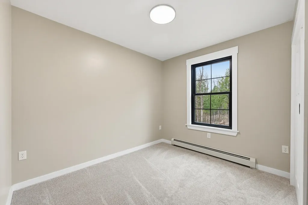 72 Sawin Hill Road Waterford ME 04088