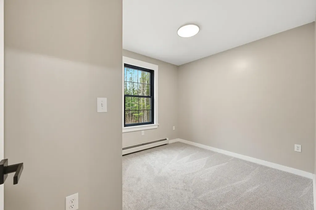 72 Sawin Hill Road Waterford ME 04088