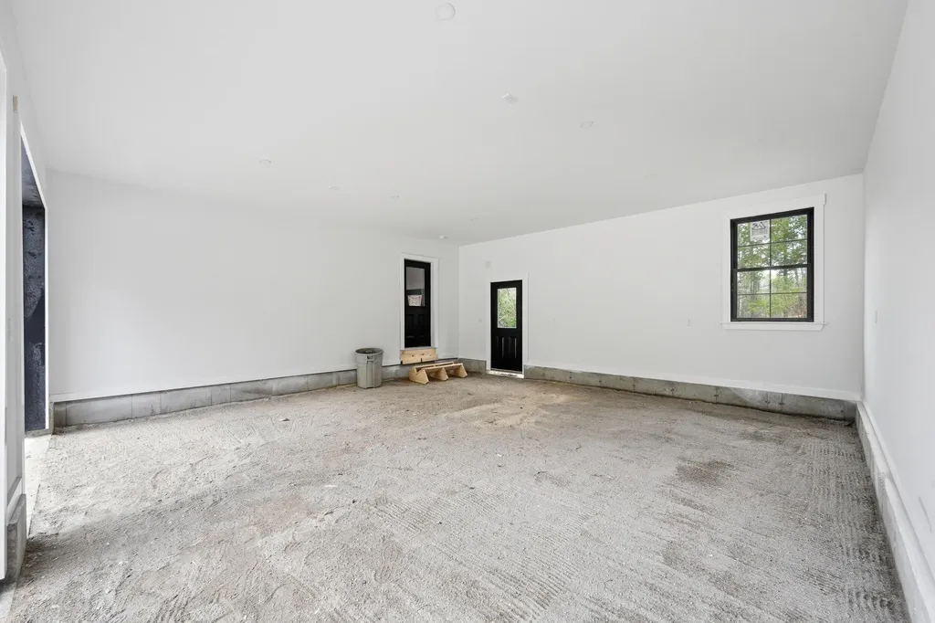 72 Sawin Hill Road Waterford ME 04088