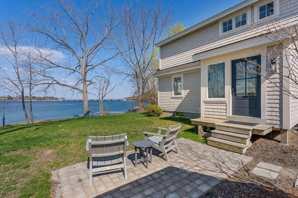 10 Helene Street Portland ME 04103