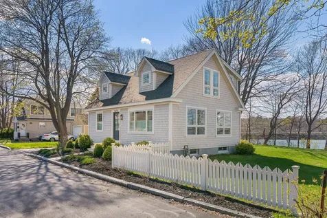 10 Helene Street Portland ME 04103