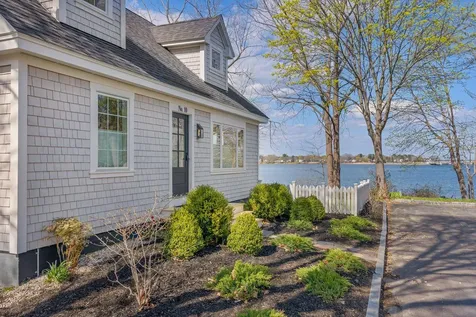 10 Helene Street Portland ME 04103