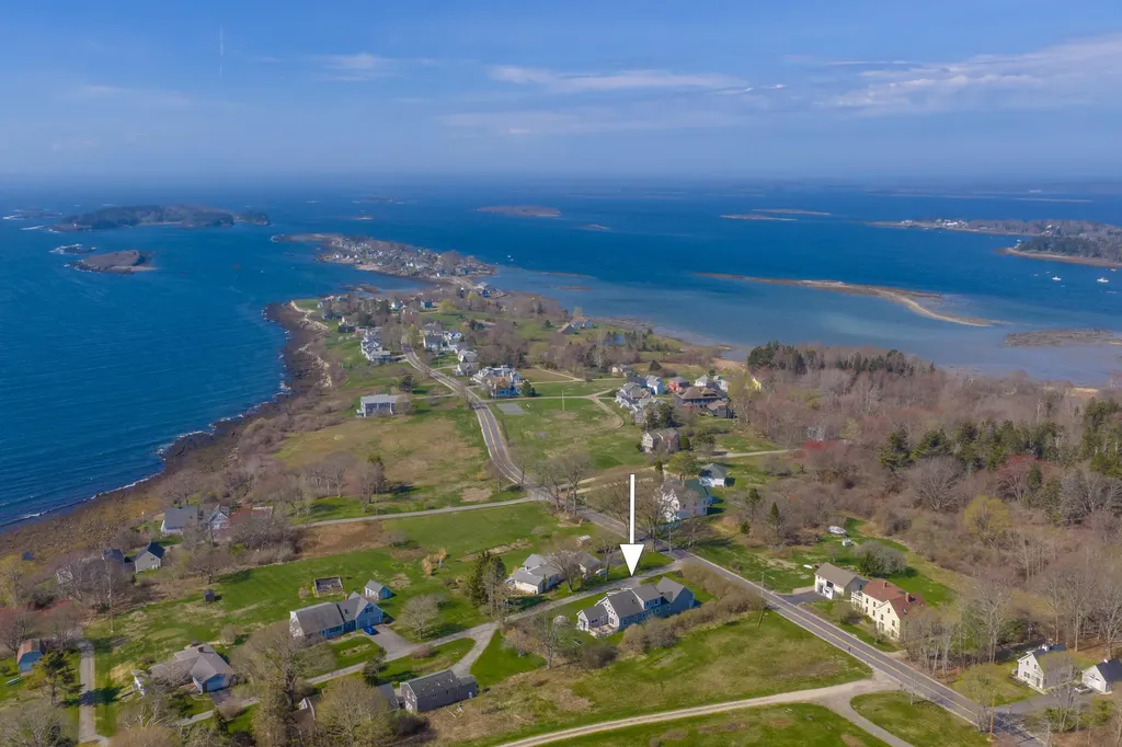 3 Merriconeag Lane Harpswell ME 04079