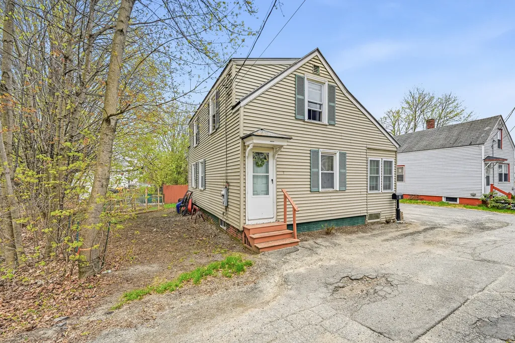 2 Grove Court Waterville ME 04901