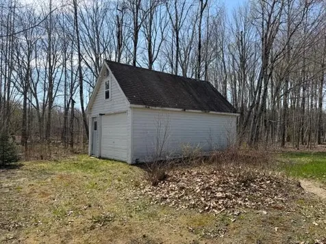 558 Nash Road Pittston ME 04345