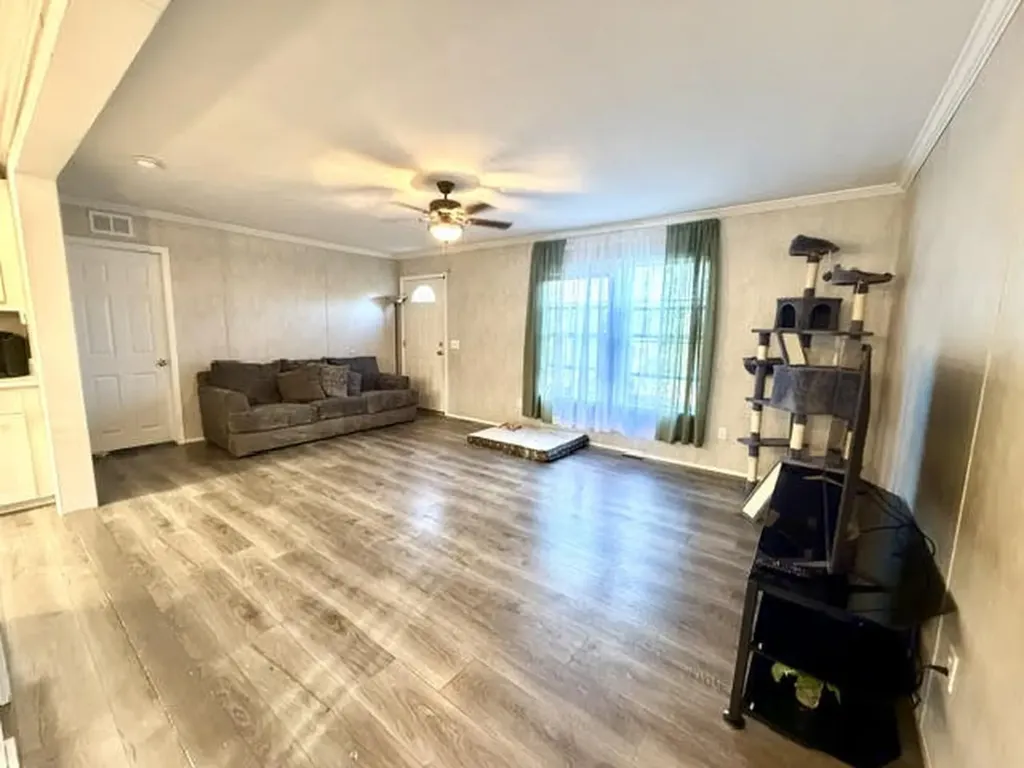 6 Philbrick Road Sidney ME 04330
