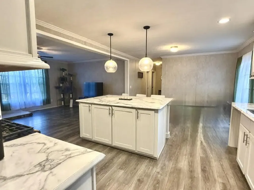 6 Philbrick Road Sidney ME 04330