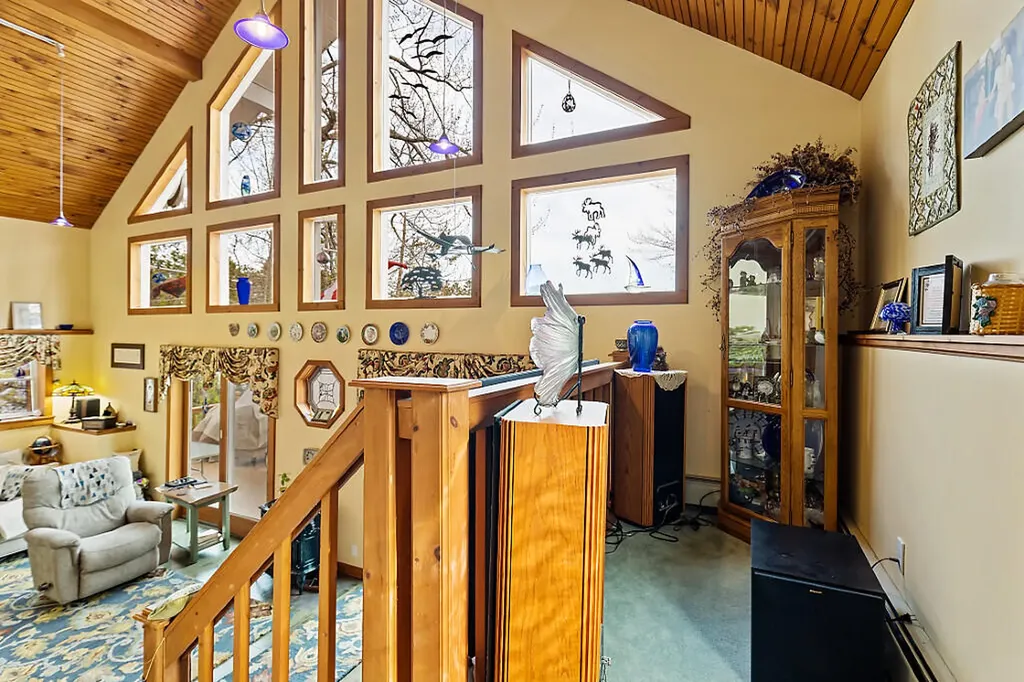 55 Stedman Lane W Hartland ME 04943