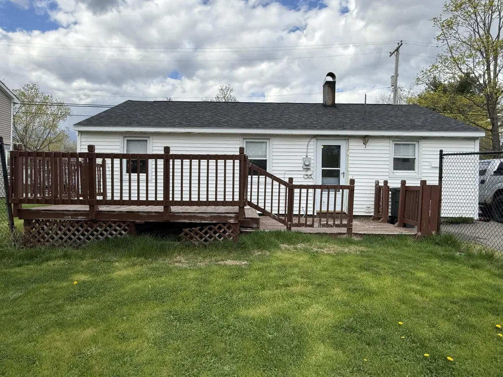 118 Falvey Street Bangor ME 04401