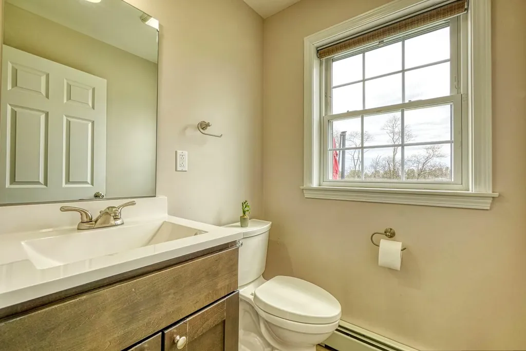 24 Royale Drive Sidney ME 04330