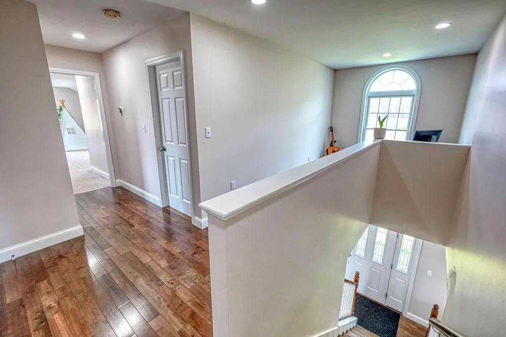 24 Royale Drive Sidney ME 04330