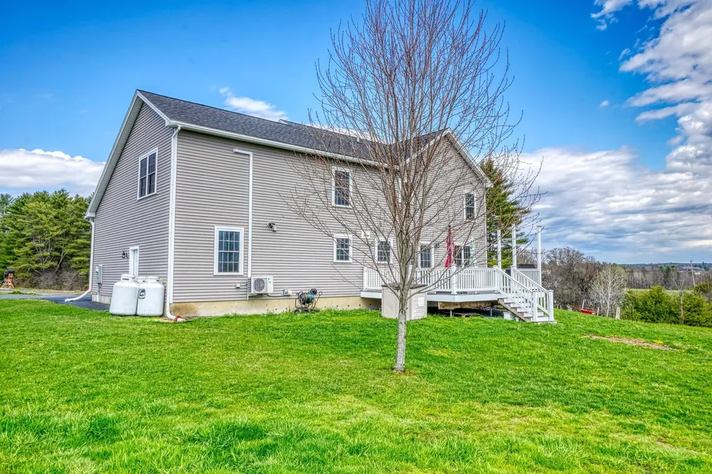 24 Royale Drive Sidney ME 04330