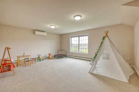 24 Royale Drive Sidney ME 04330