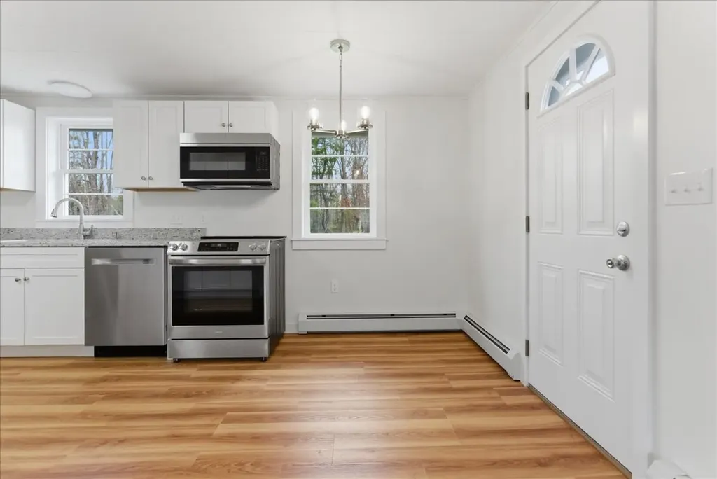 848 Whitefield Road Pittston ME 04345