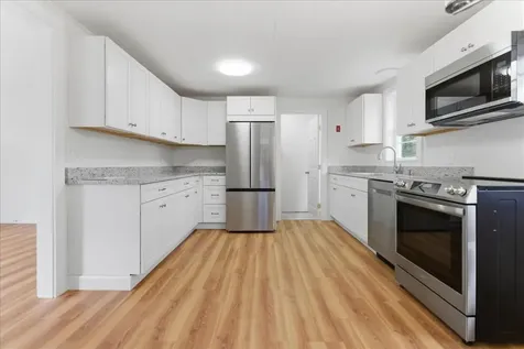 848 Whitefield Road Pittston ME 04345
