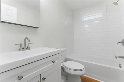 848 Whitefield Road Pittston ME 04345