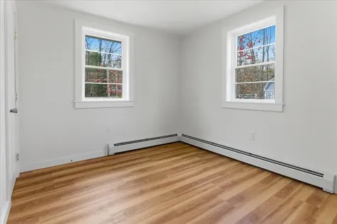 848 Whitefield Road Pittston ME 04345