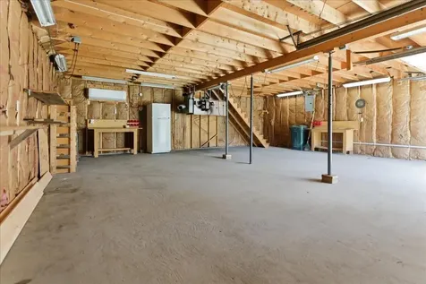 848 Whitefield Road Pittston ME 04345