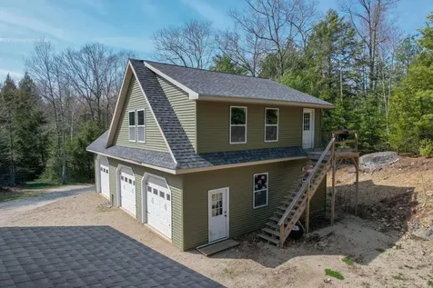 18 Deer Ridge Lane Surry ME 04684