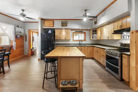 18 Deer Ridge Lane Surry ME 04684