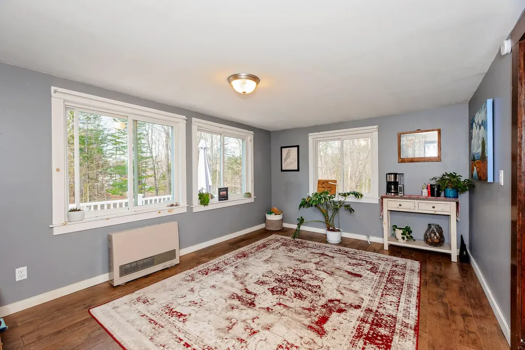 171 Adams Circle Farmington ME 04938