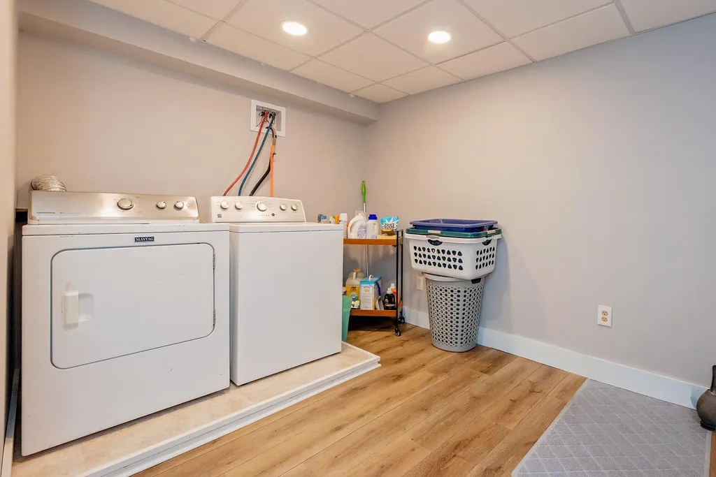 171 Adams Circle Farmington ME 04938