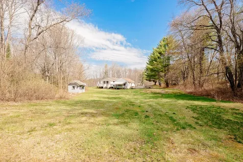 171 Adams Circle Farmington ME 04938