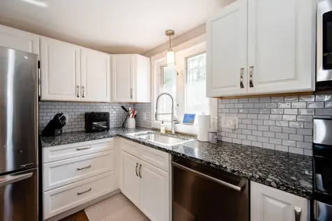 171 Adams Circle Farmington ME 04938