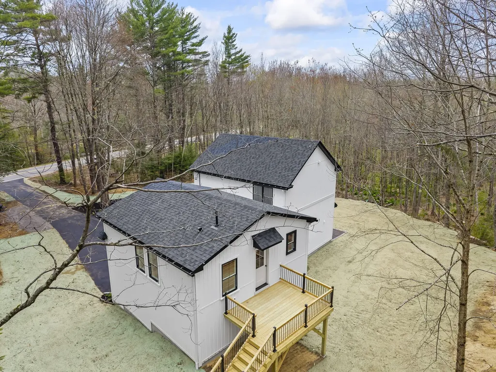 466 Lebanon Road North Berwick ME 03906