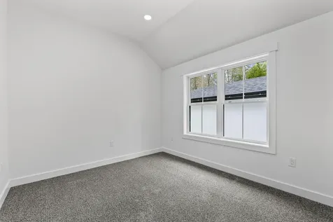 466 Lebanon Road North Berwick ME 03906