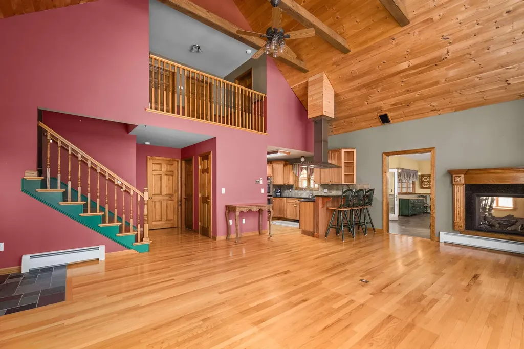 6 Snowdin Ridge York ME 03909