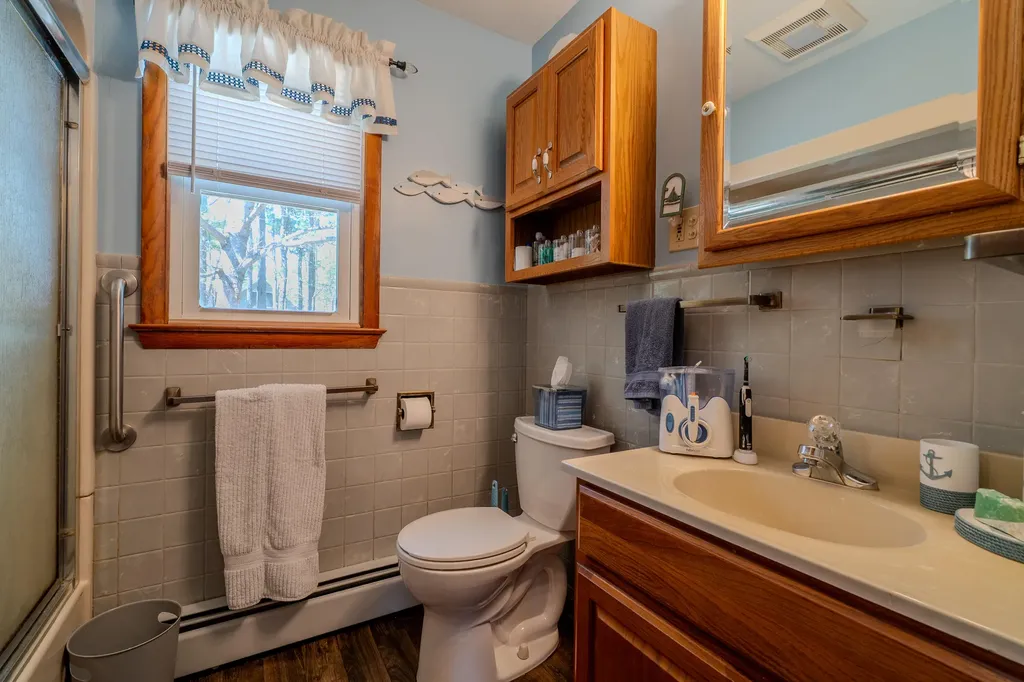 25 Arbor Drive Veazie ME 04401