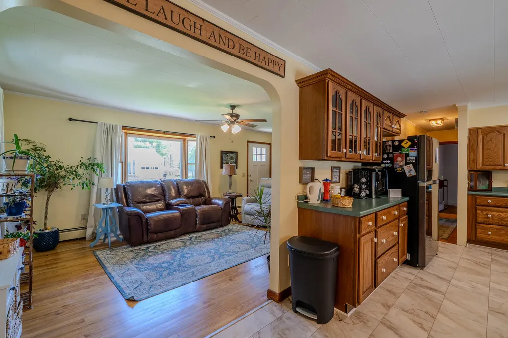 25 Arbor Drive Veazie ME 04401