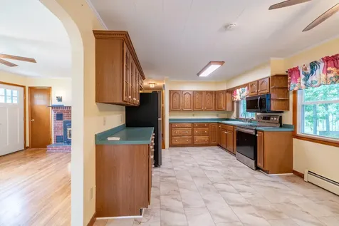 25 Arbor Drive Veazie ME 04401