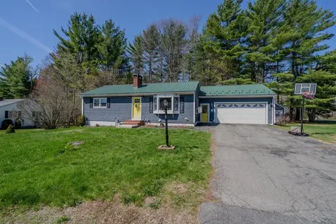 25 Arbor Drive Veazie ME 04401