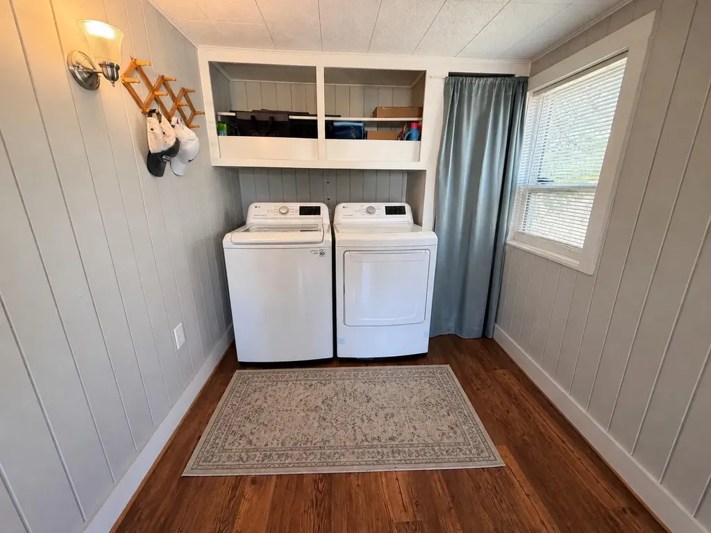 402 Roosevelt Trail Windham ME 04062