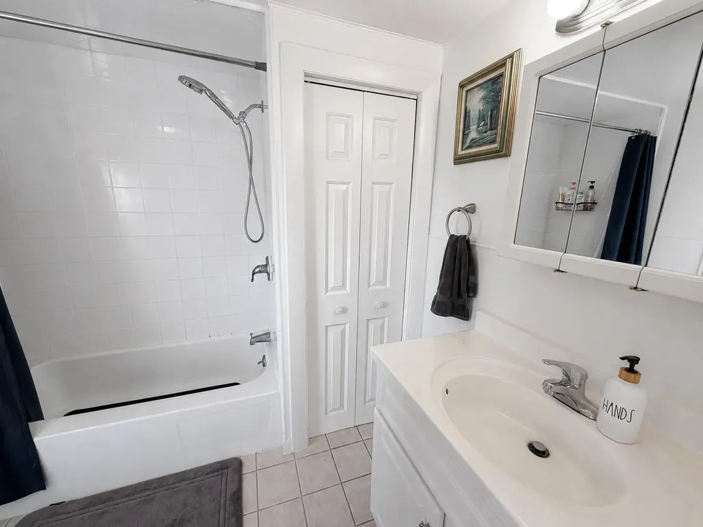 402 Roosevelt Trail Windham ME 04062