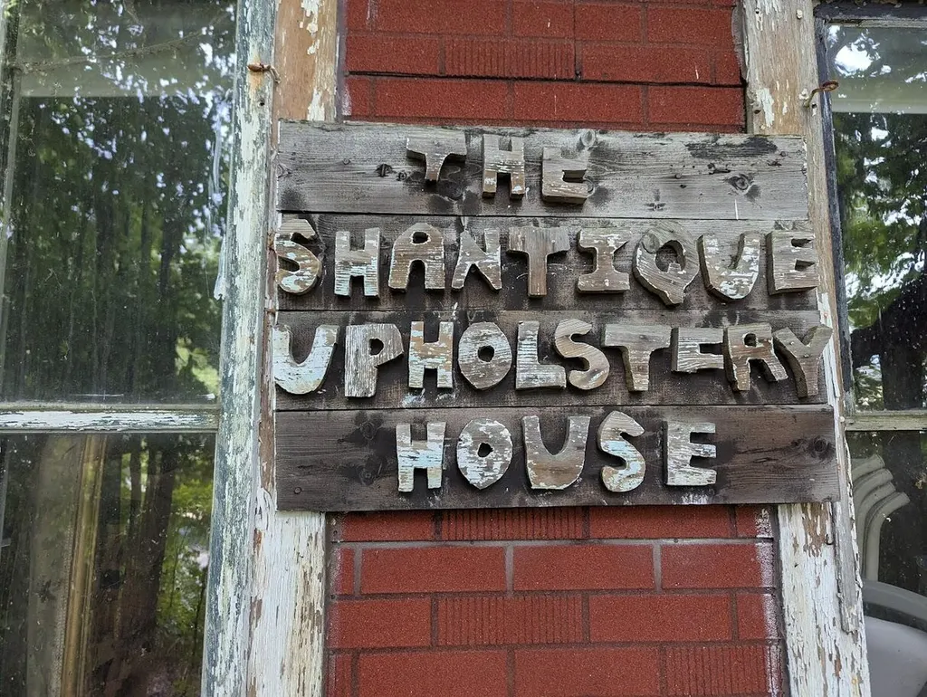 20 Bennett Street Bridgton ME 04009