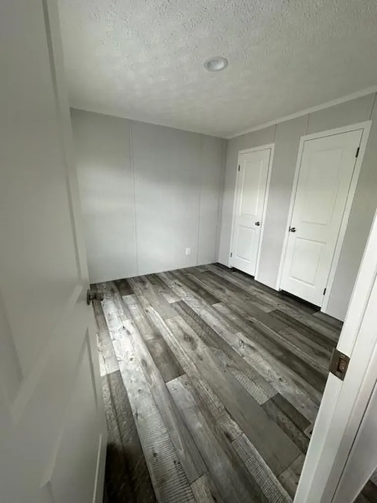 19 Bartlett Street Fairfield ME 04937