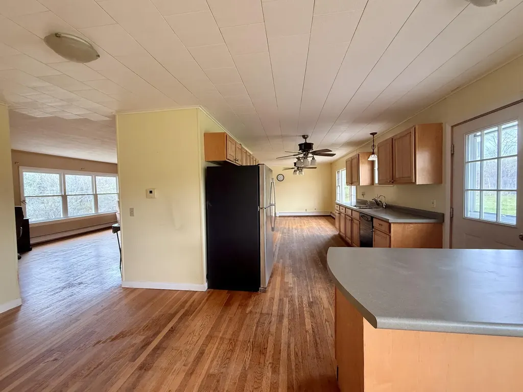 448 Hunnewell Avenue Pittsfield ME 04967