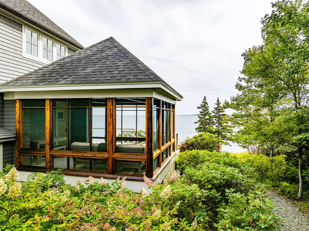 217 Roaring Spout Road Saint George ME 04860