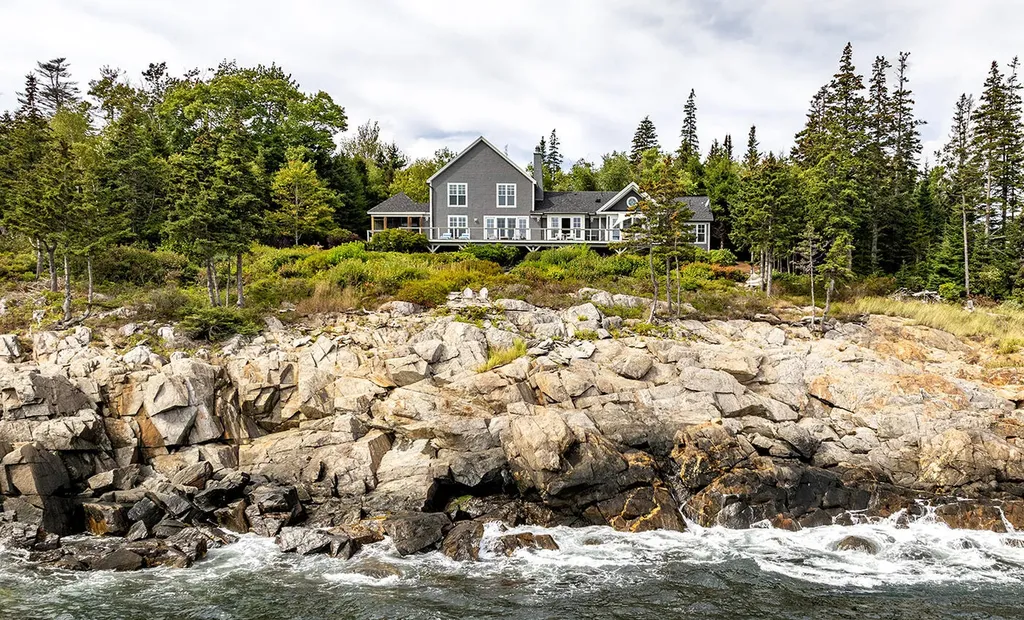 217 Roaring Spout Road Saint George ME 04860