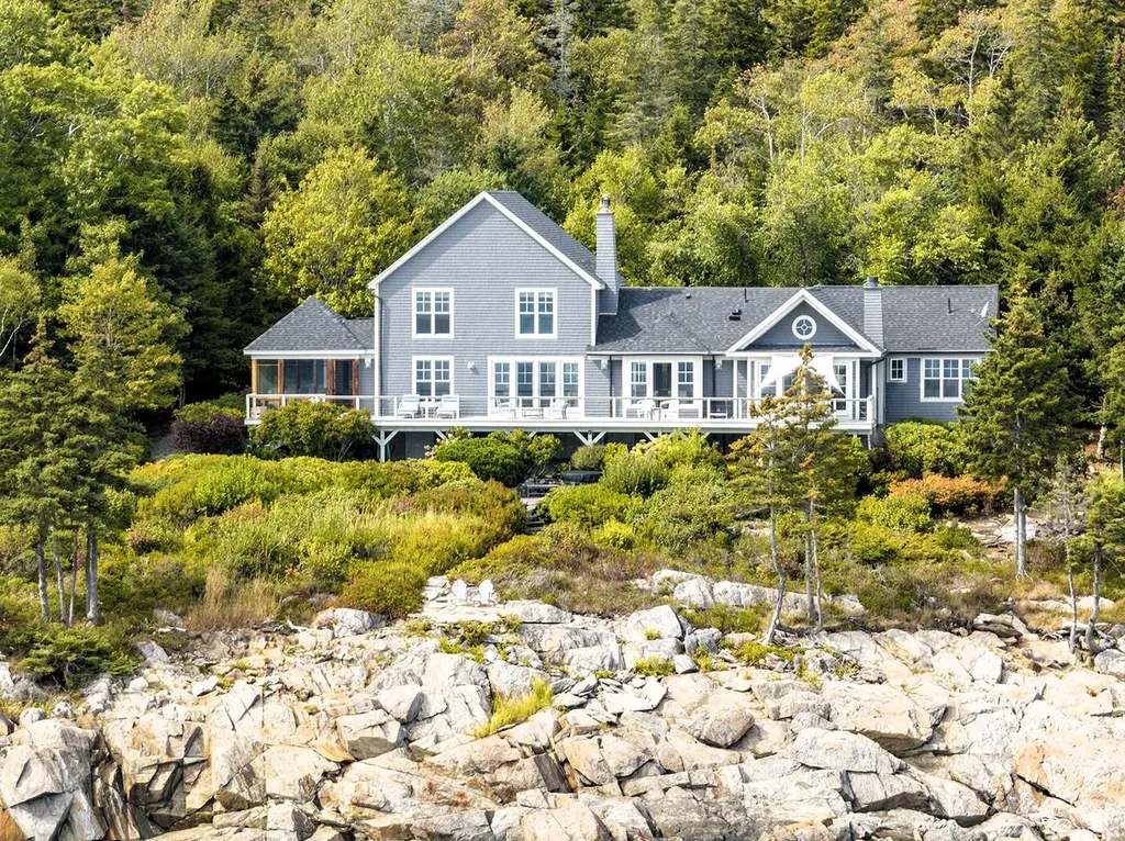 217 Roaring Spout Road Saint George ME 04860