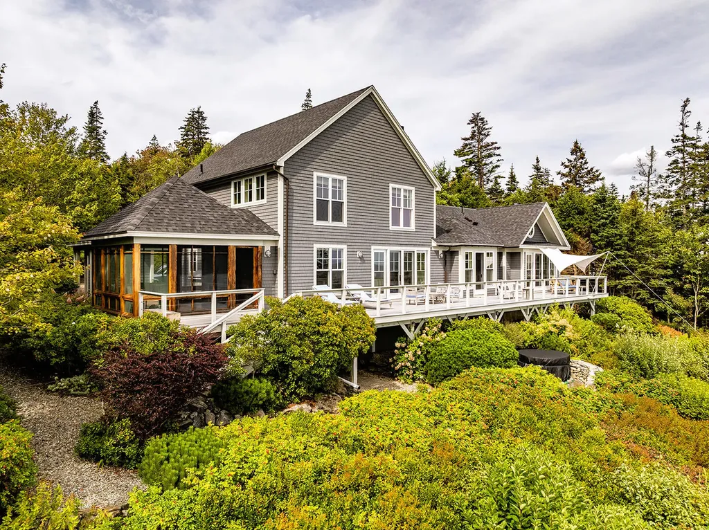 217 Roaring Spout Road Saint George ME 04860