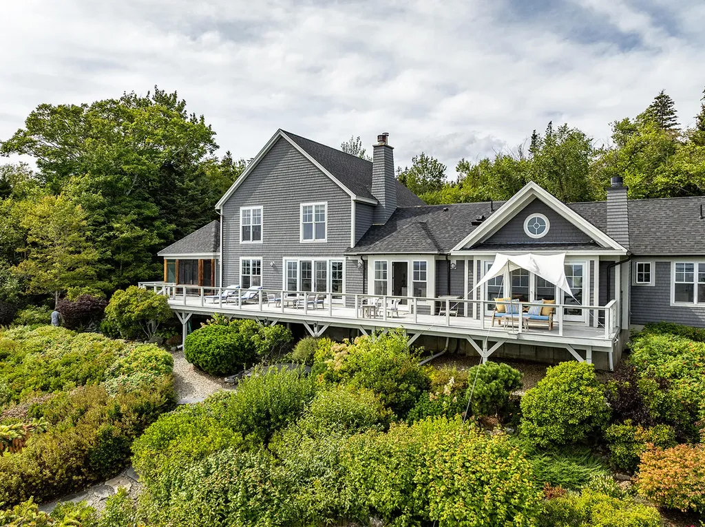 217 Roaring Spout Road Saint George ME 04860
