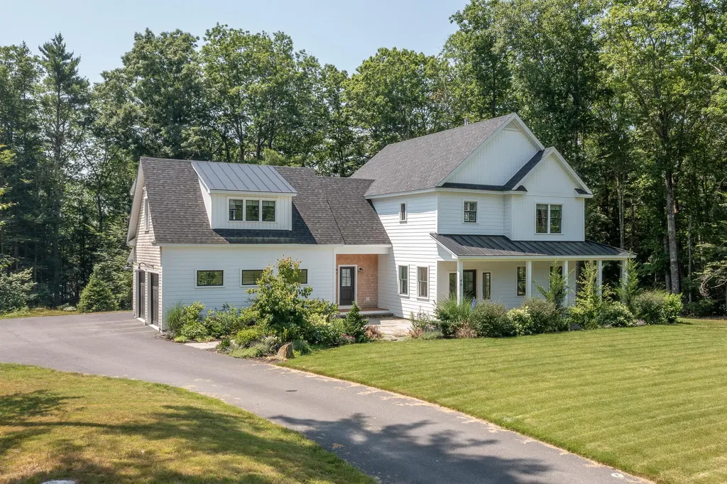 46 Cortland Court Cumberland ME 04021
